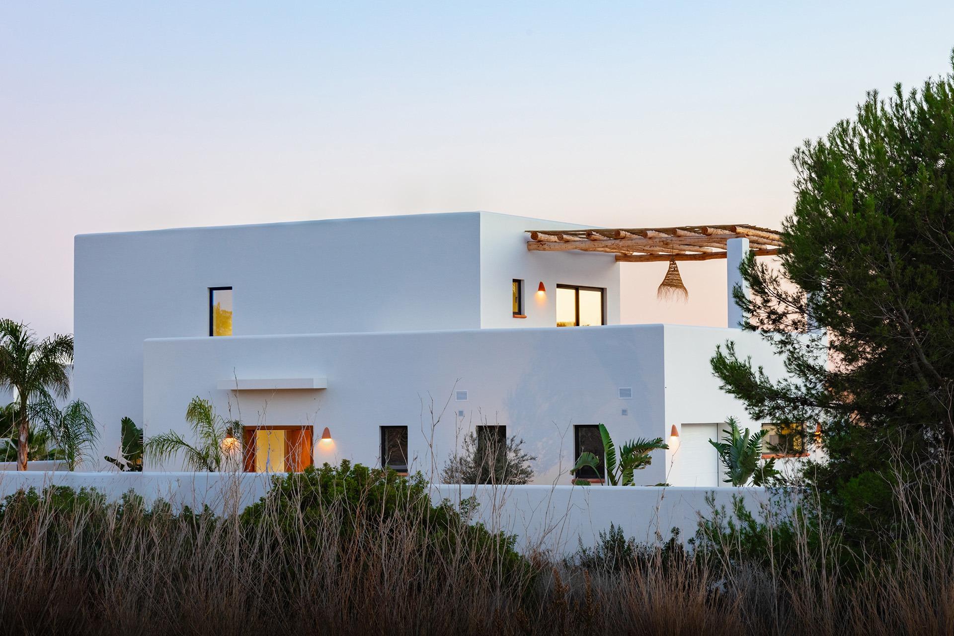 Nouvelle villa de style Ibiza clé en main