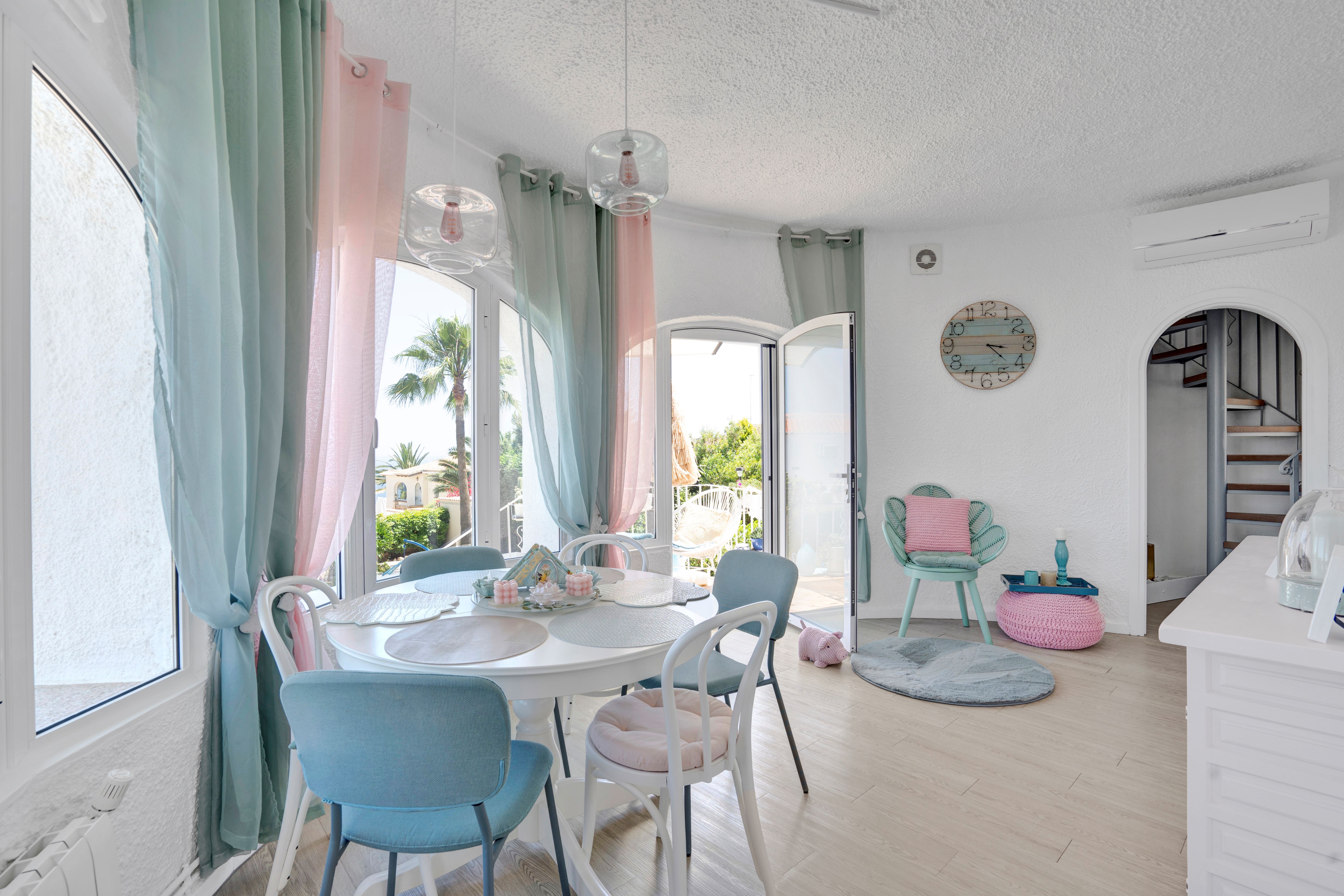 Schöne Villa mit Meerblick in Balcon Al Mar